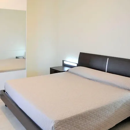 Lady Anna 552s Apartamento Lazise